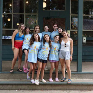 Meet your Posher, Hannah